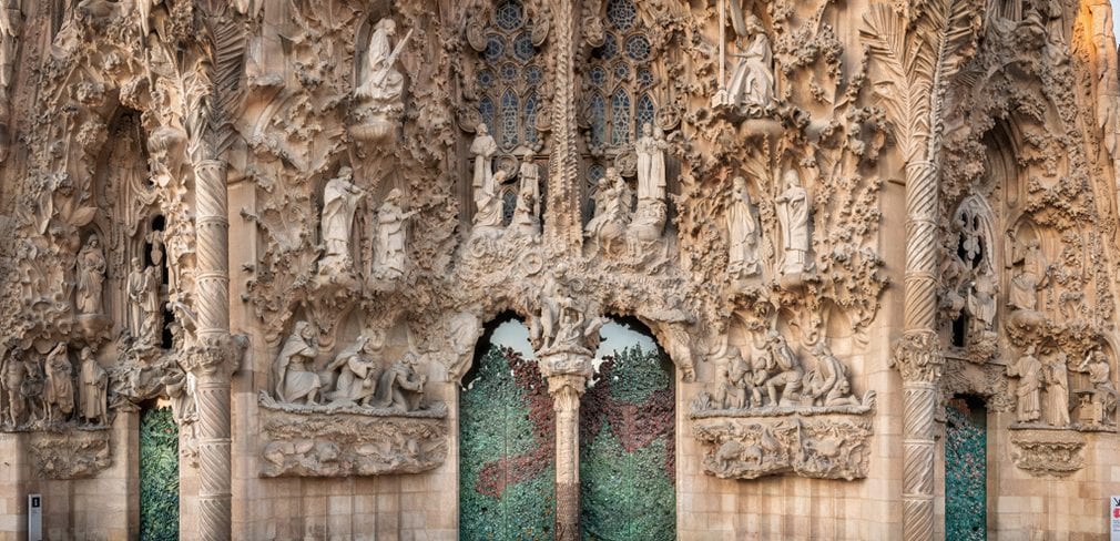 10 most famous historical monuments in Barcelona