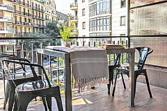 the icing on the cake is the furnished sunny terrace in the Noname apartment in Eixaple left Barcelona