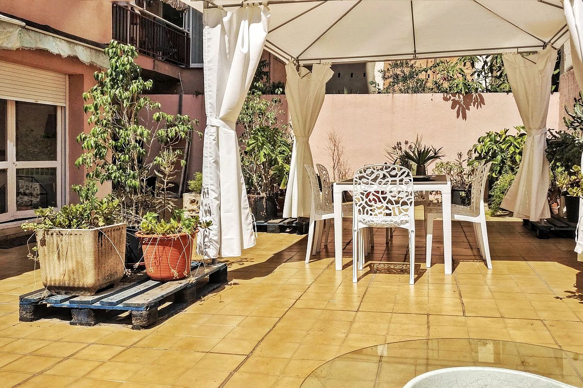 amazing Terrace in this three bedrooms property near El Born Barcelona