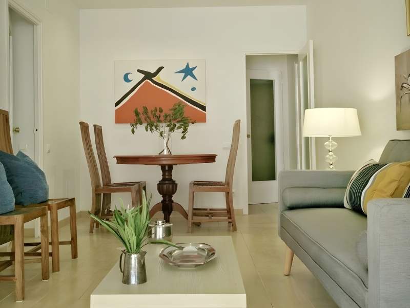 Espacio abierto de apartamento en Eixample después de la reforma Bizflats
