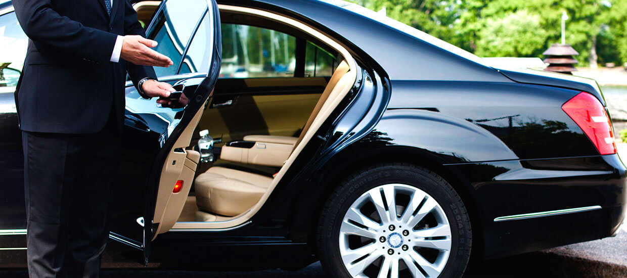 bizFlats VIP airport transfers services